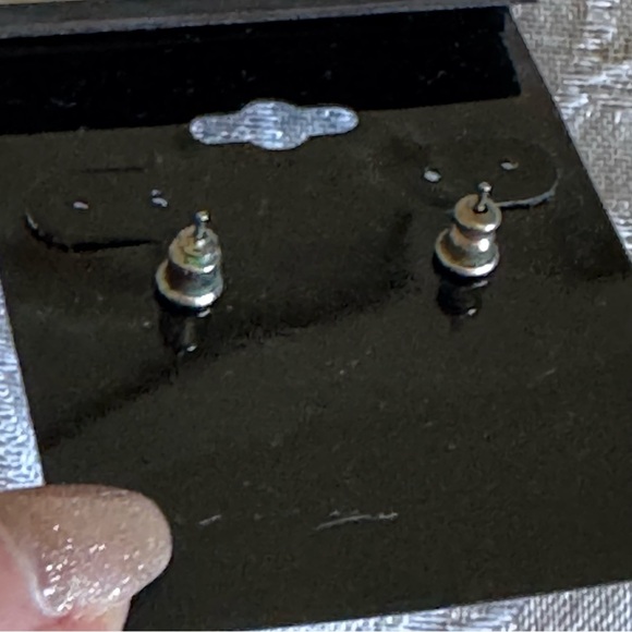 Vintage Lorus Musical Quartz Mickey & Minnie Mouse Wristwatch And Earrings - Picture 5 of 12